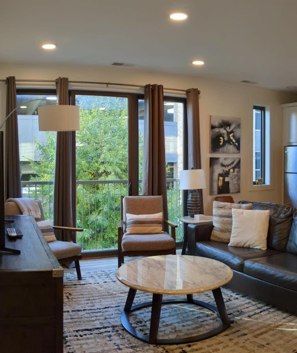 טראוורס סיטי Location Location - Capri Condo 212 מראה חיצוני תמונה